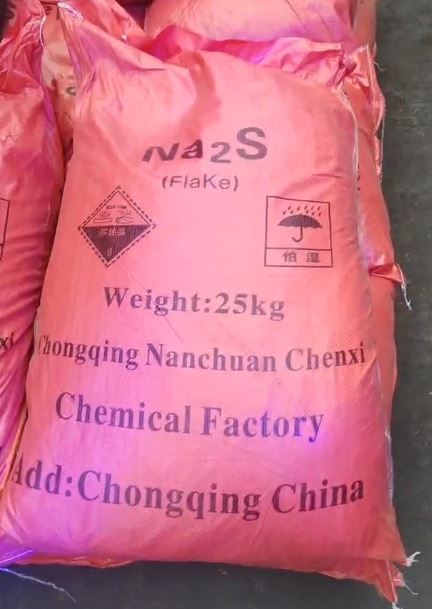 60% Red And Yellow Flakes Sodium Sulfide 25KG