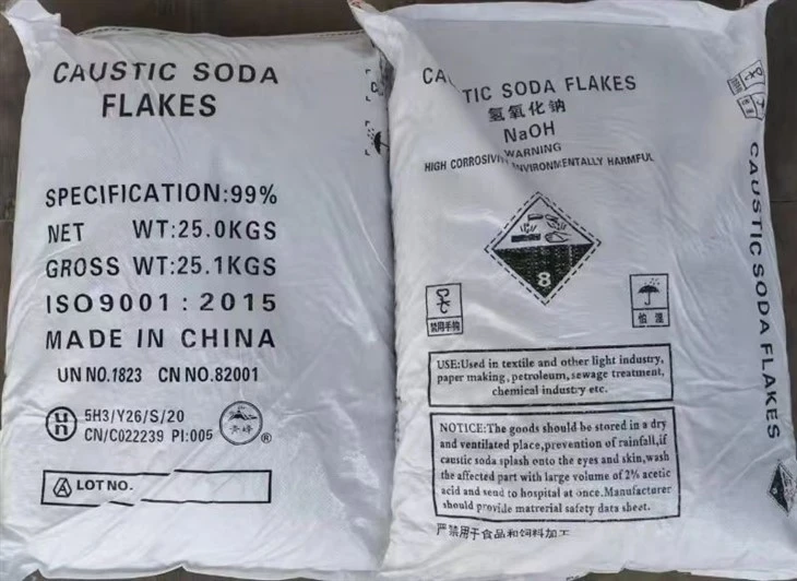 Caustic Soda Pearls